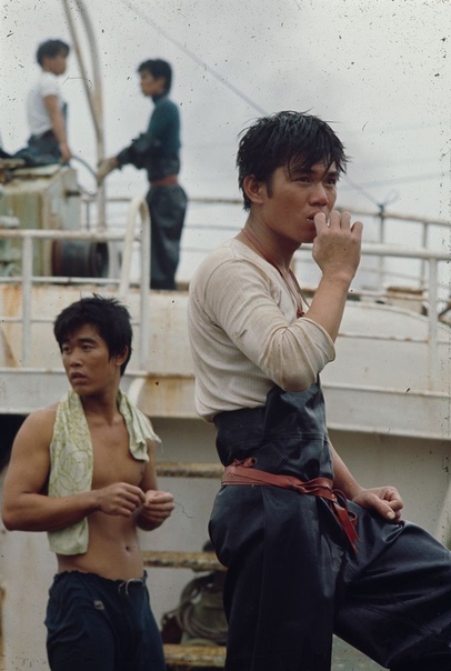Серия фотографий с рыбаками из Токио, 1964 год. Фотограф: Brian Brae