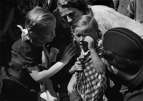 ПОДКИДЫШУ 80 ЛЕТ! 27 января 1940 года на экраны советских кинотеатров вышел фильм Татьяны Лукашевич «Подкидыш». Фильм стал одним из лидеров советского кинопроката, собрав в кинотеатрах более