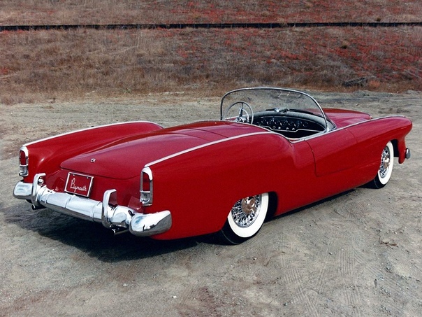 Концепт двухместного спортивного автомобиля Plymouth Belmont Plymouth Belmont был создан в 1954-м году Chrysler Corporation и стал первым автомобилем, который был создан концерном с