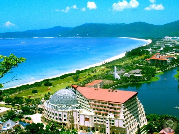 Пляжный отдых в Китае: лучшие пляжи и острова Остров Хайнань Когда ехать: остров Хайнань называют восточными Гавайями не просто так эти два туристических рая находятся на одной географической