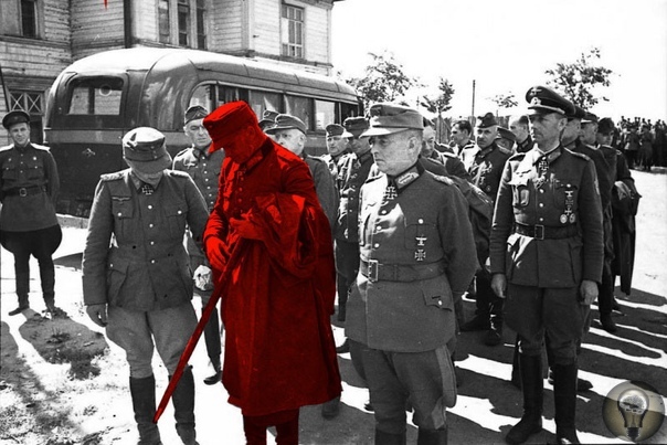 СУДЬБА ГЕНЕРАЛОВ ВЕРМАХТА ПОСЛЕ ПАРАДА ПОБЕЖДЁННЫХ В МОСКВЕ 19 генералов вермахта возглавляли московский парад побеждённых в 1944 году. Большая часть из них была осуждена за военные