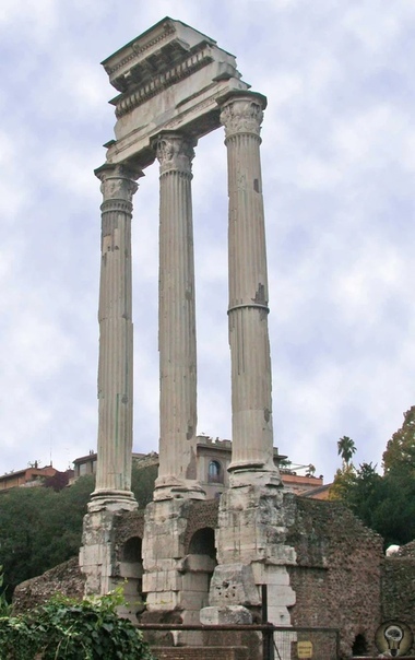 10 самых древних храмов Рима, сохранившихся до наших дней Всем известно, что Рим это один из древнейших городов мира и уже многие столетия назад это был крупнейший центр общественной и