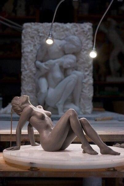 Скульптор / Yves Pires