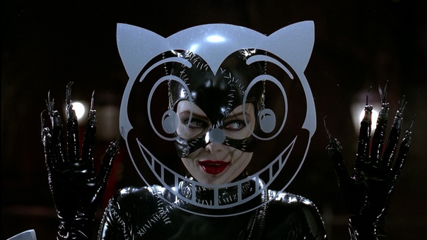 Женщина-кошка / Мишель Пфайффер Бэтмен возвращается (1992)