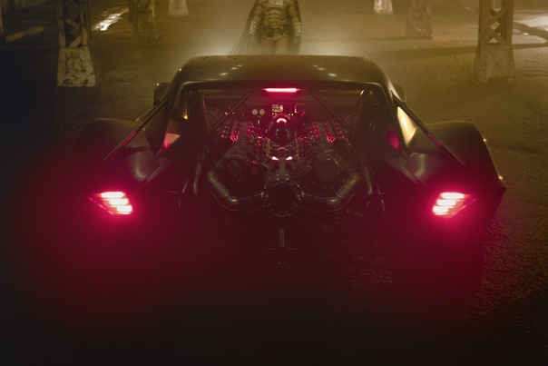 Мэтт Ривз поделился первым взглядом на Бэтмобиль в грядущем сольнике «Бэтмена»